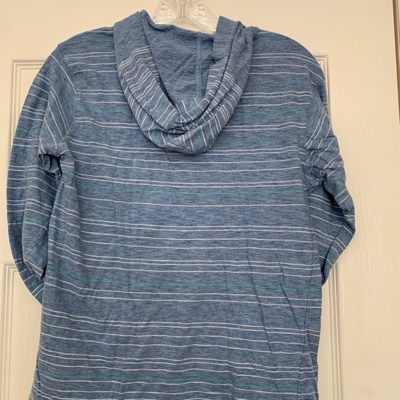 Micros boys hoody size M (10/12).  Thin material - Picture 6 of 6